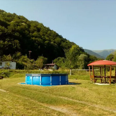 Zdravets ゲストハウス