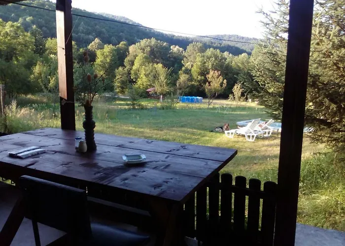 Zdravets ゲストハウス 3*